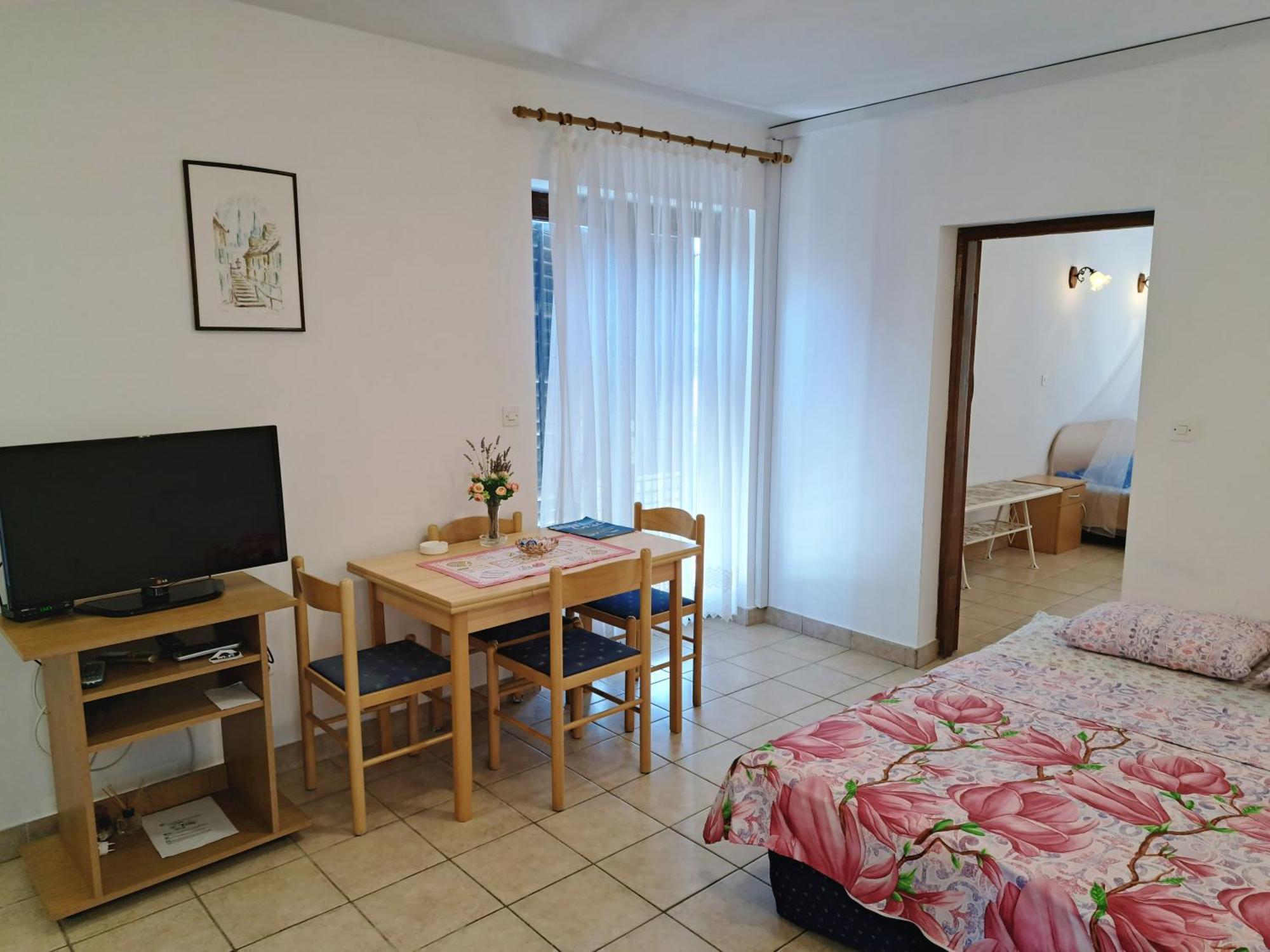 Apartments 1000 Flowers Stari Grad  Kamer foto