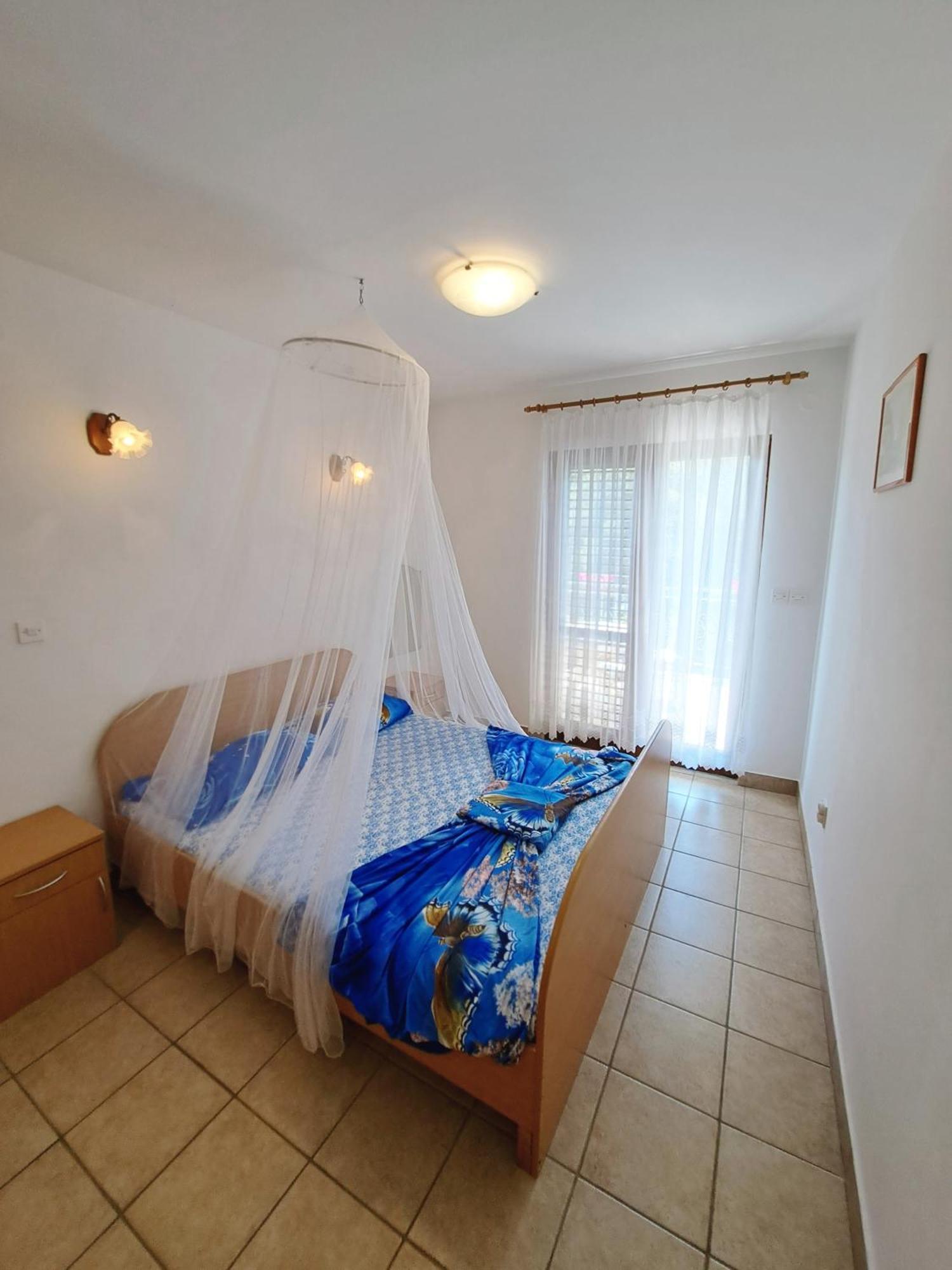 Apartments 1000 Flowers Stari Grad  Kamer foto