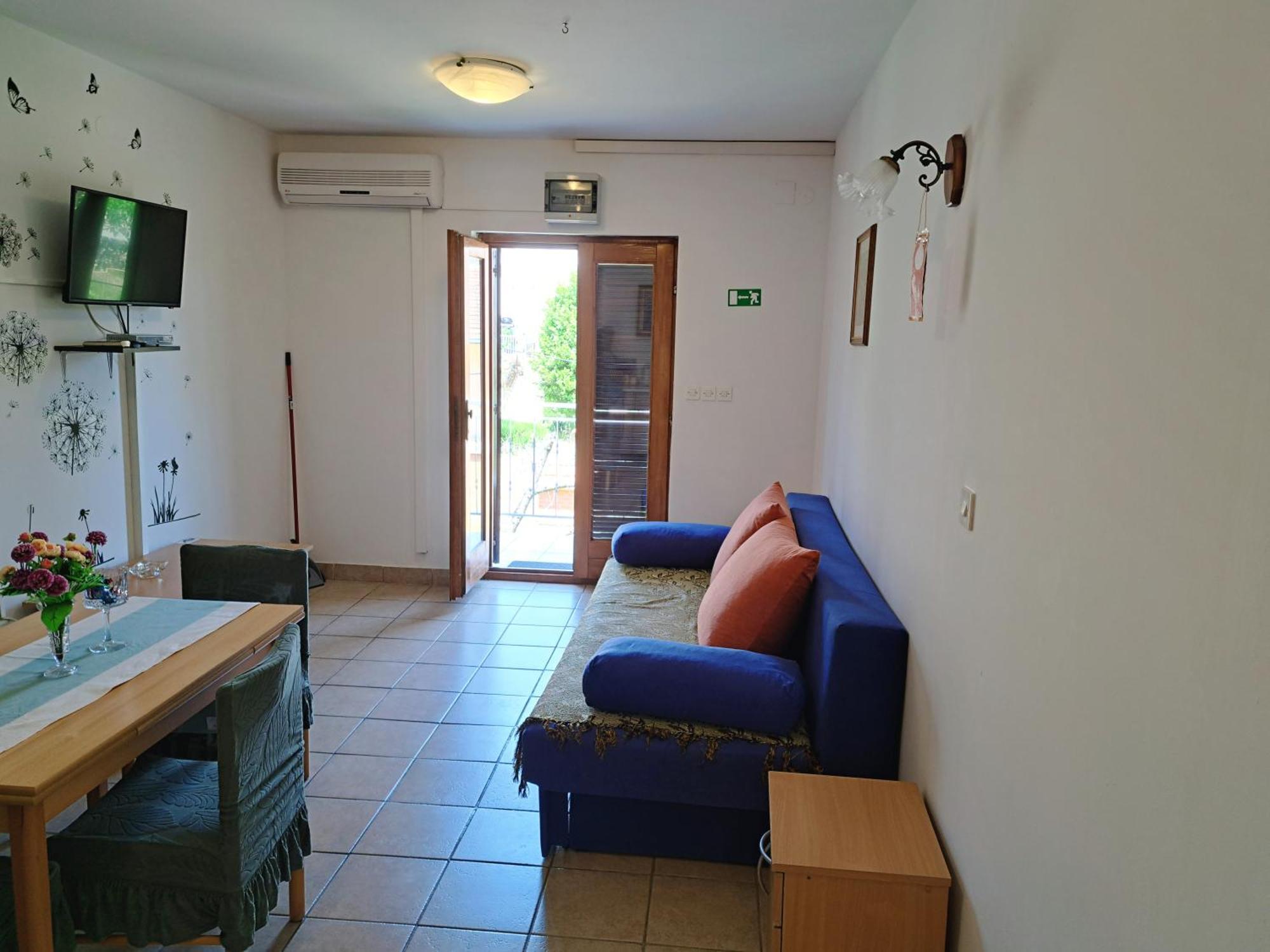 Apartments 1000 Flowers Stari Grad  Kamer foto