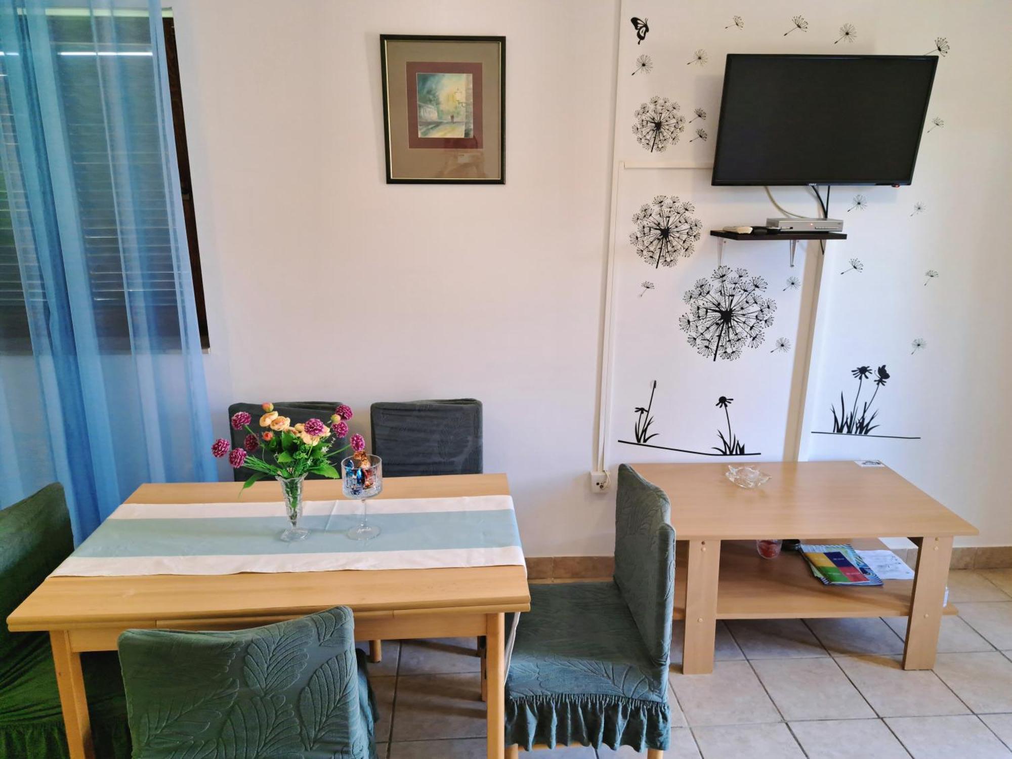 Apartments 1000 Flowers Stari Grad  Kamer foto